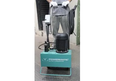 Cravadora e furadeira eletro-hidráulica Powermatic — vista 1